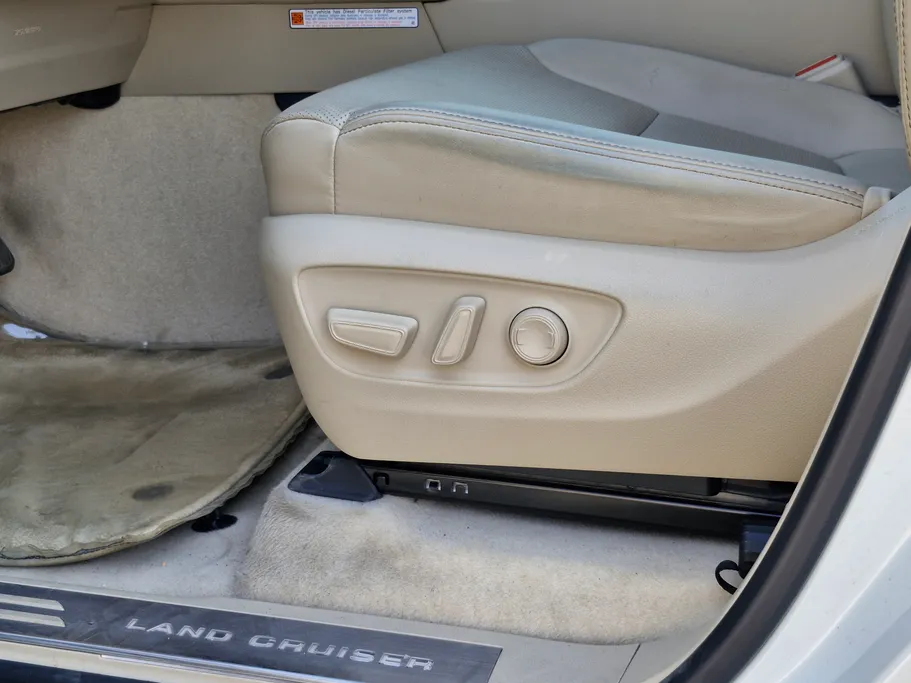 تويوتا لاندكروزر GXR4 DSL 2024 