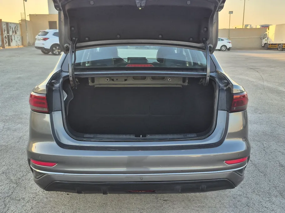 2023 Geely Emgrand GF 