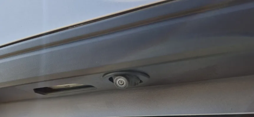 تويوتا يارس Y 2023 