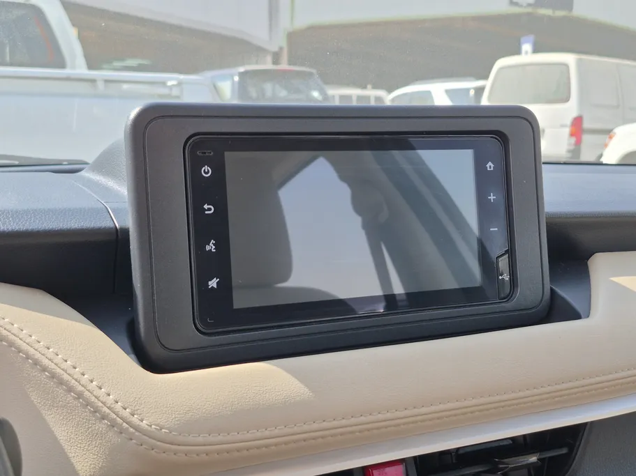 تويوتا يارس Y 2023 