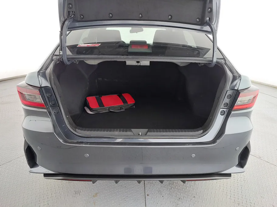 تويوتا يارس Y Plus 2023 