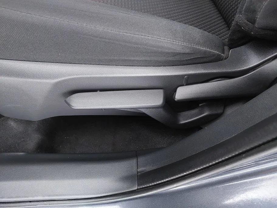 تويوتا يارس Y Plus 2023 