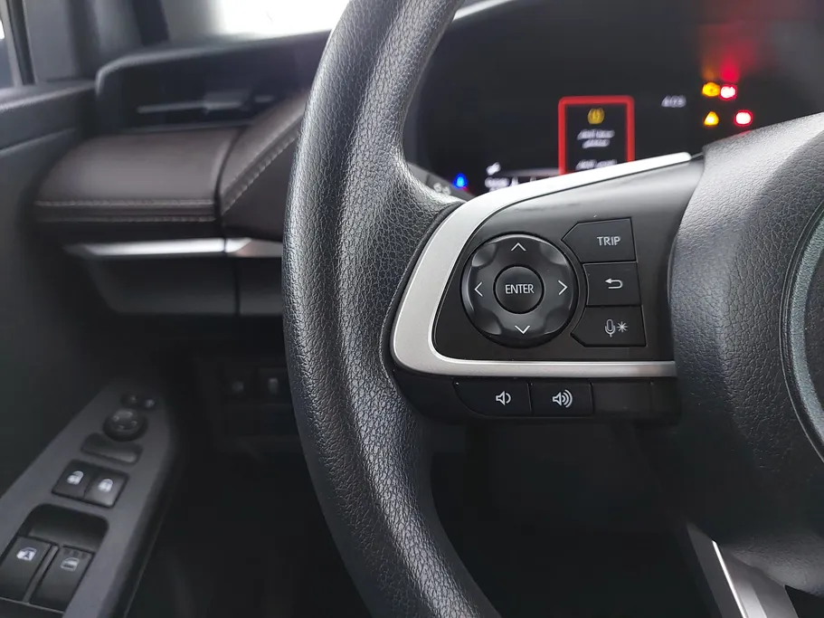 تويوتا يارس Y Plus 2023 