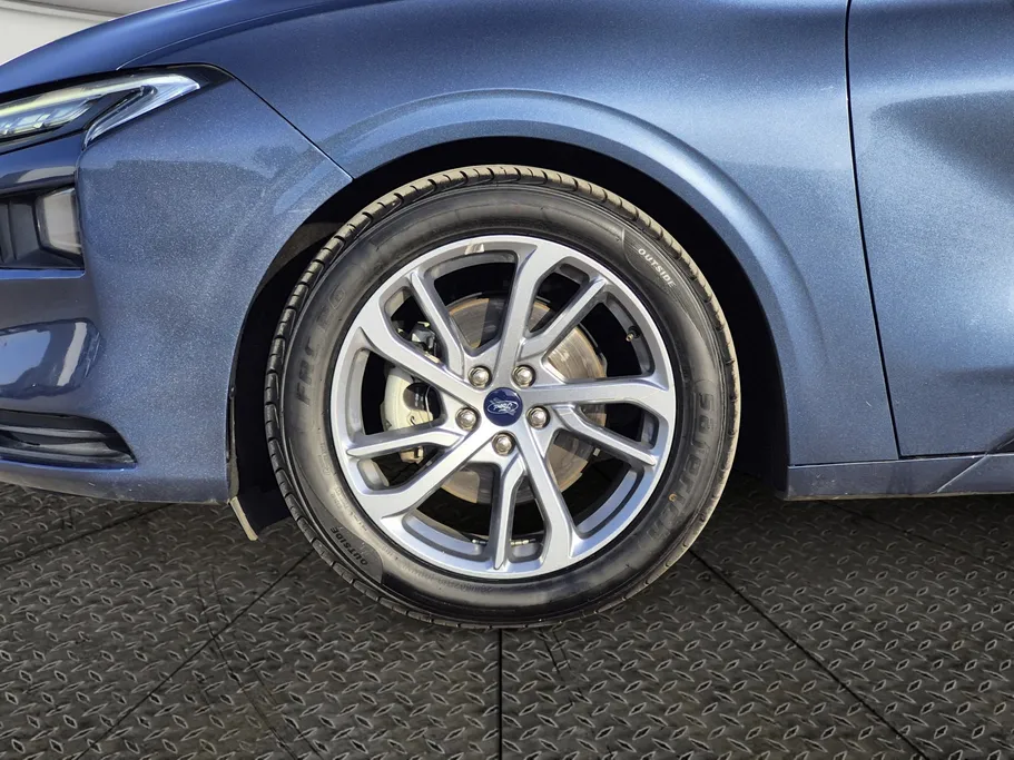 فورد تورس ترند الإصدار الجديد 2023 