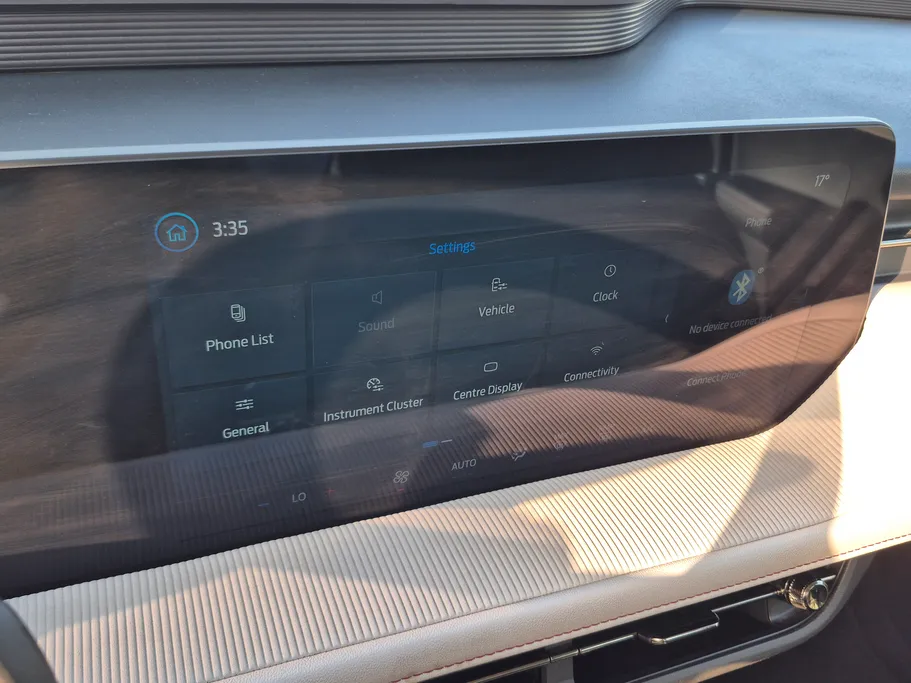 فورد تورس ترند الإصدار الجديد 2023 