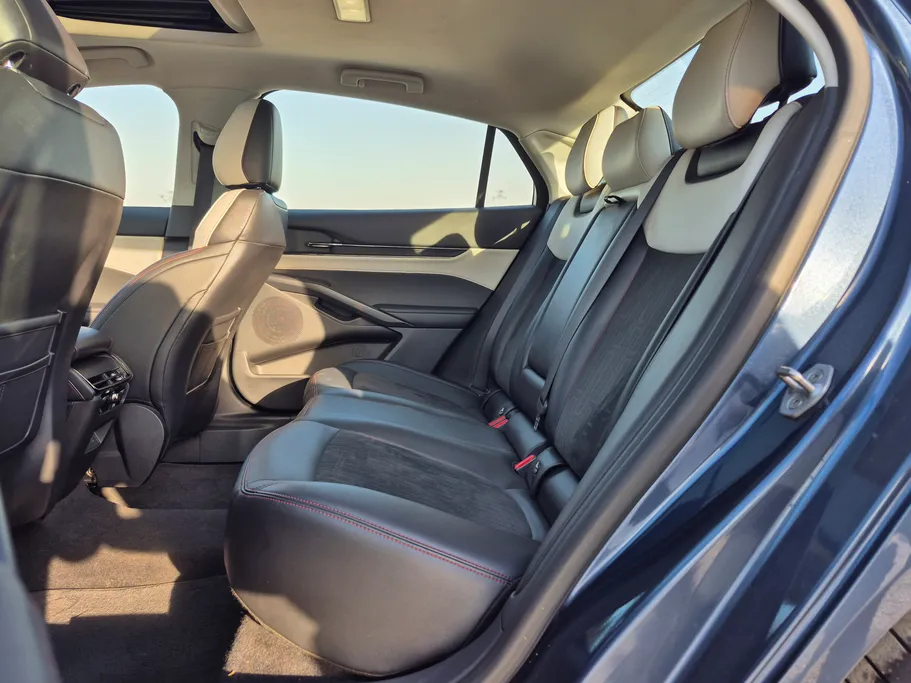 فورد تورس ترند الإصدار الجديد 2023 