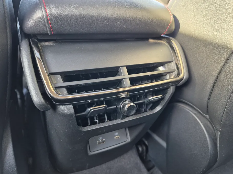 فورد تورس ترند الإصدار الجديد 2023 