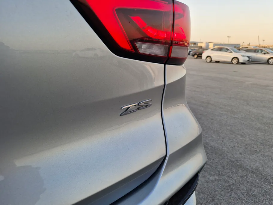 ام جي ZS LUX 2023 