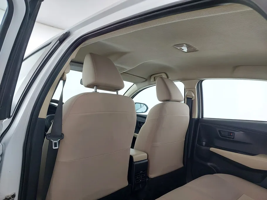 2023 Toyota Yaris  Y 