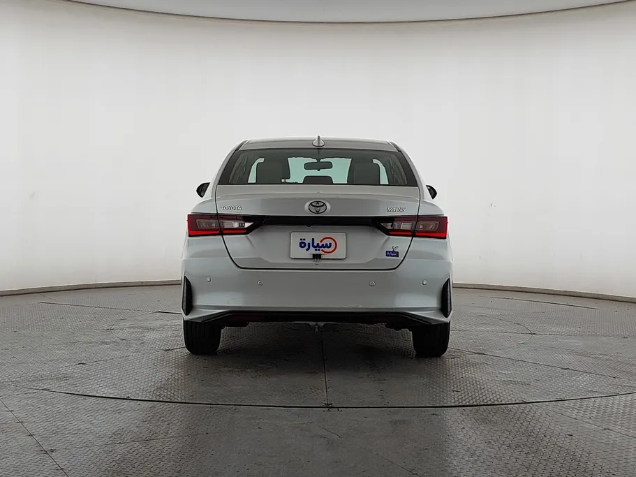 2023 Toyota Yaris  Y 