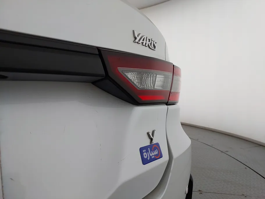 2023 Toyota Yaris  Y 