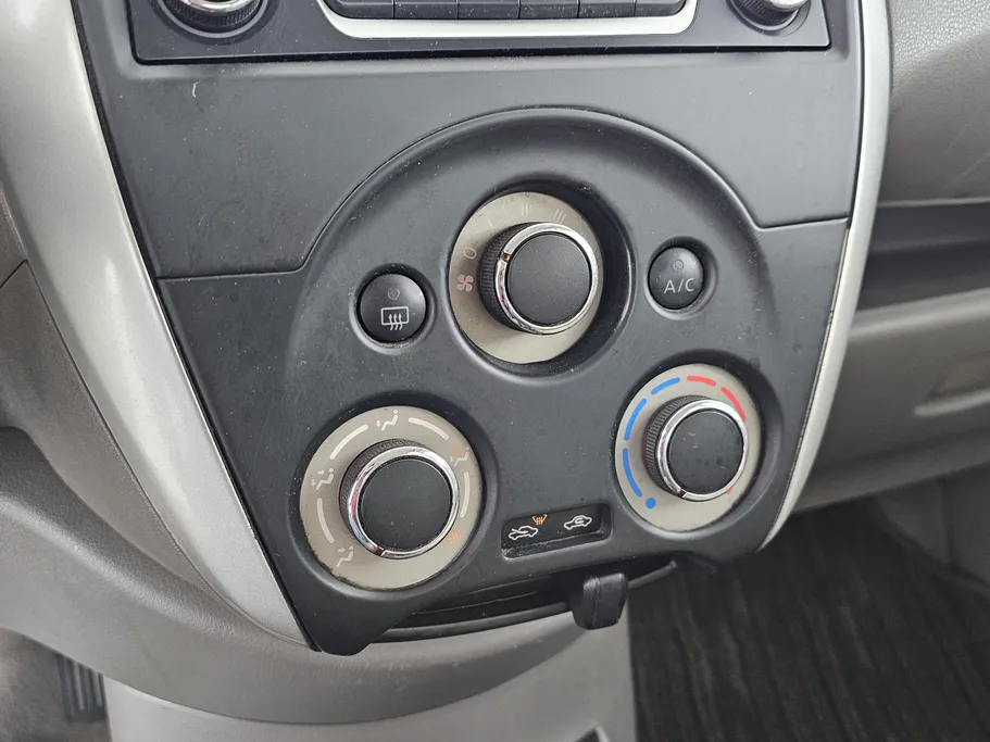 2023 Nissan Sunny SV Comfort 