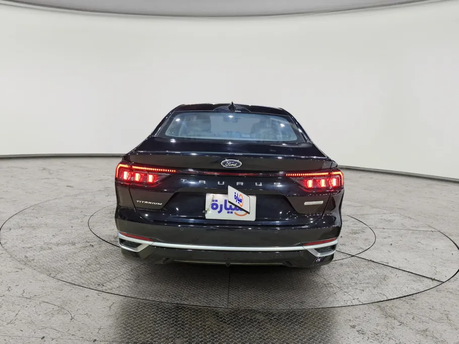 2025 Ford Taurus Titanium 