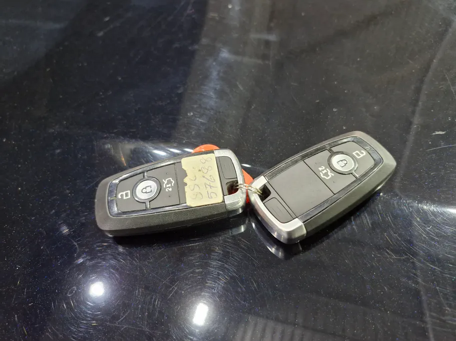 2025 Ford Taurus Titanium 