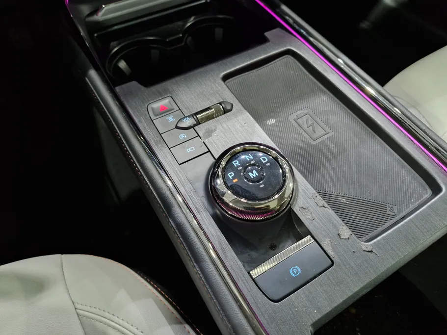 2025 Ford Taurus Titanium 