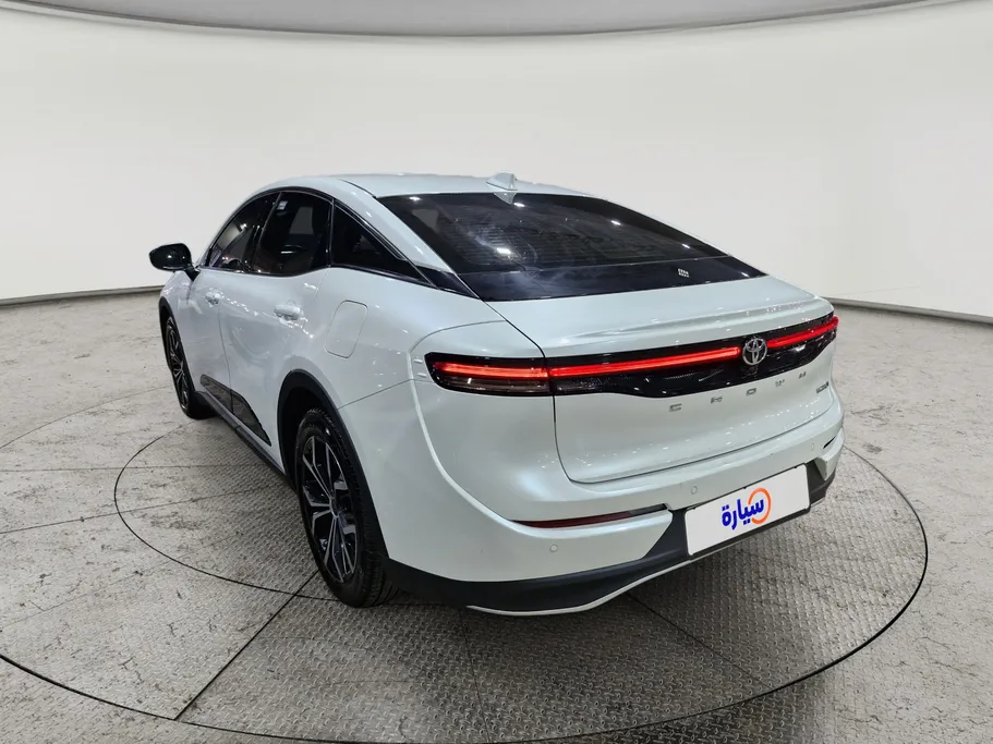 2023 Toyota Crown Premium 