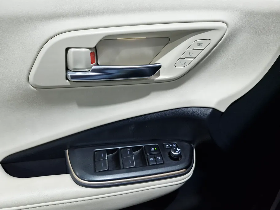 2023 Toyota Crown Premium 