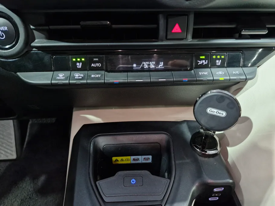 2023 Toyota Crown Premium 