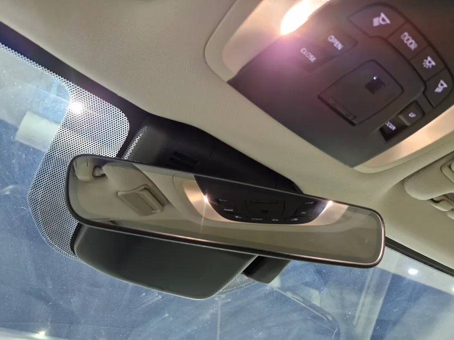 2023 Toyota Crown Premium 