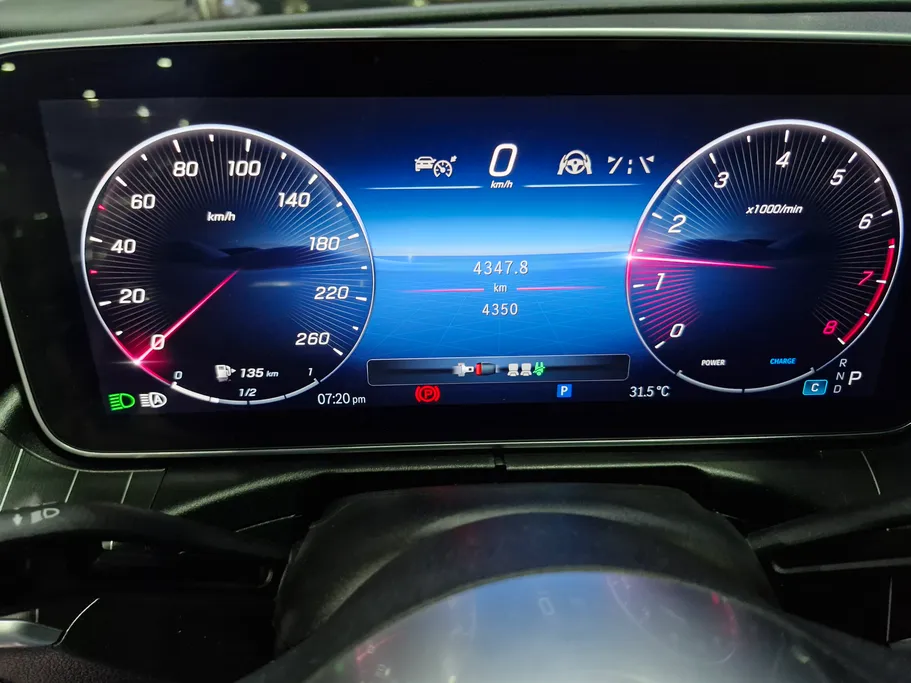 مرسيدس C 300 2024 