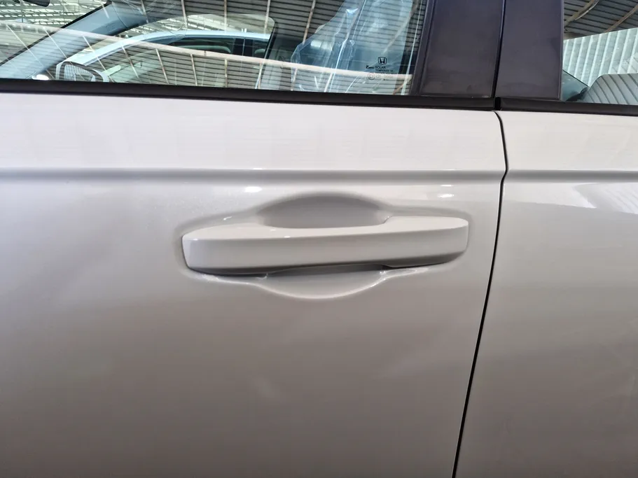 هوندا اكورد LX 2025 