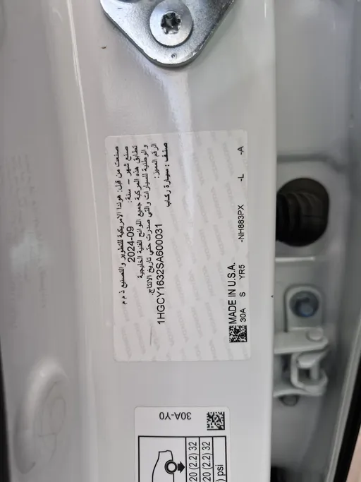 هوندا اكورد LX 2025 