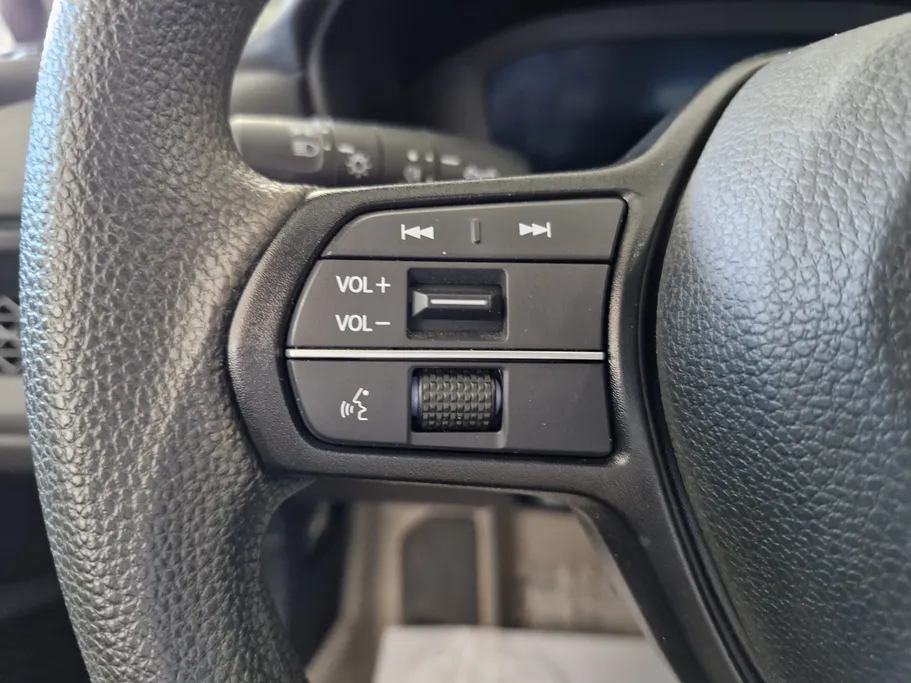 هوندا اكورد LX 2025 