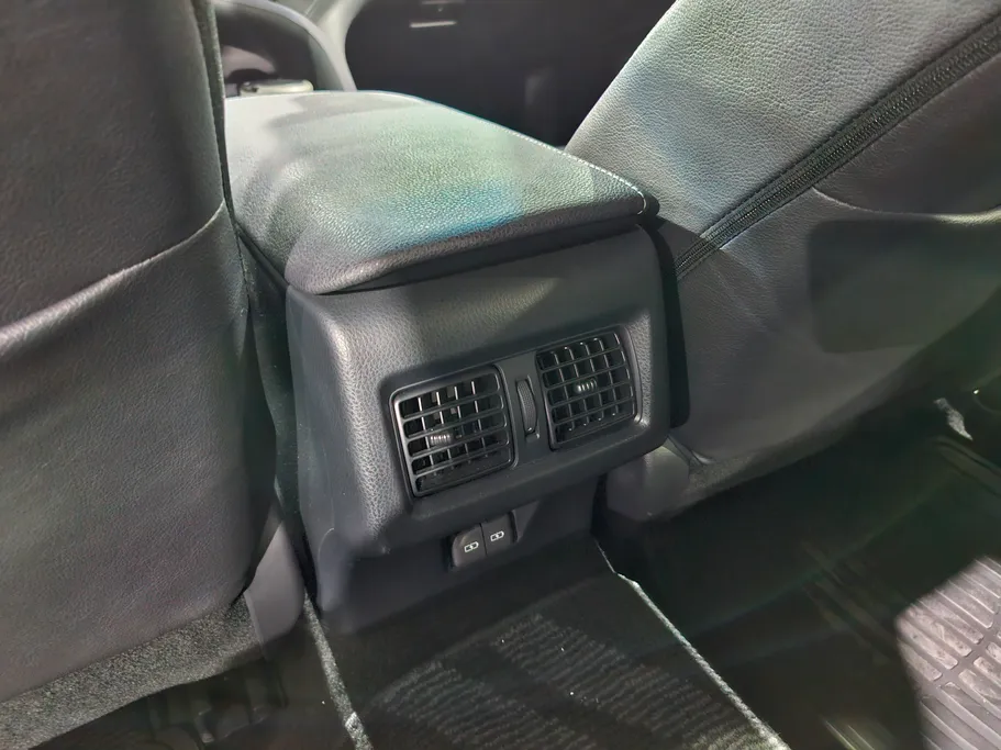 2024 Toyota Camry  SE V6 