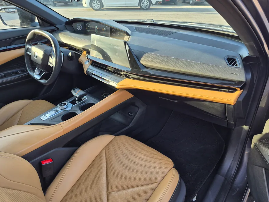 2023 Changan UNI V Elite 