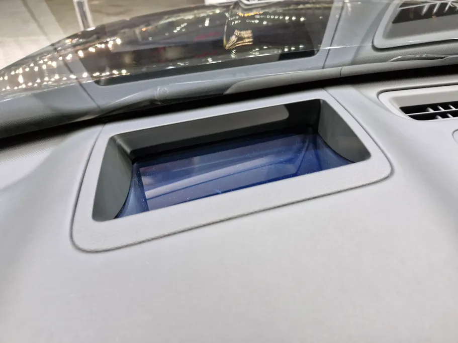 2025 Genesis GV80 Platinum 