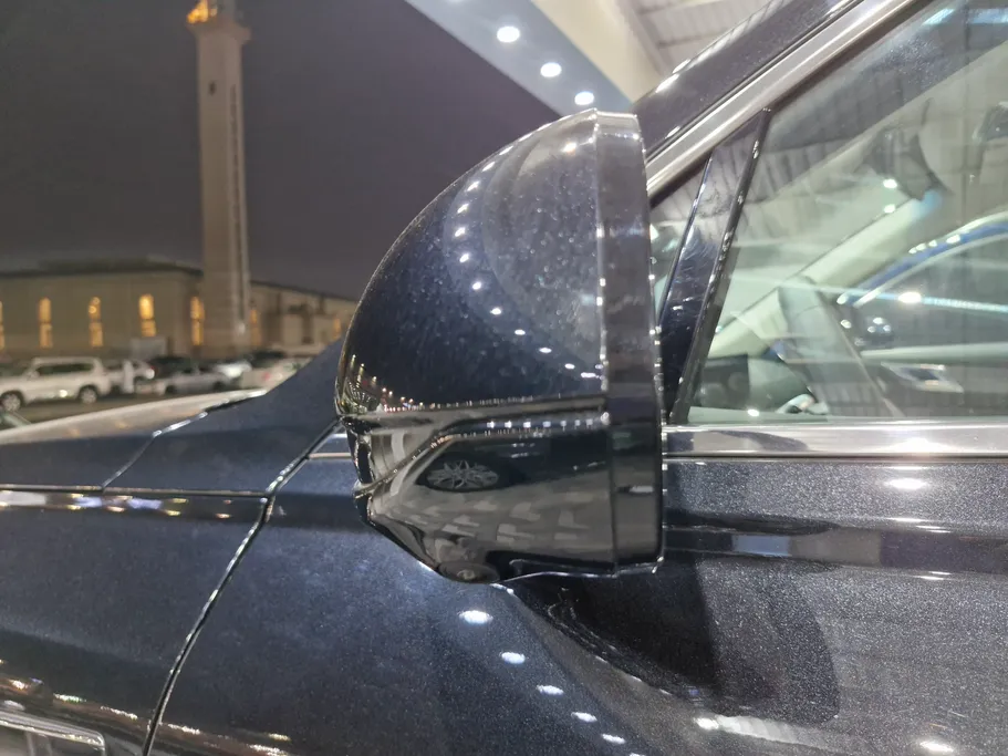 2025 Genesis GV80 Platinum 