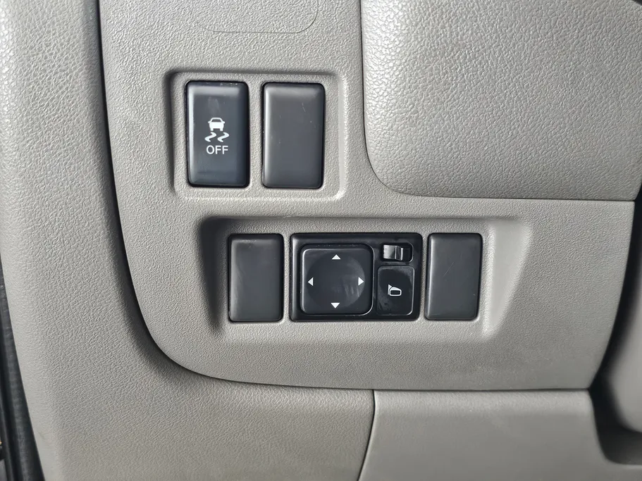 2023 Nissan Sunny SV Comfort 