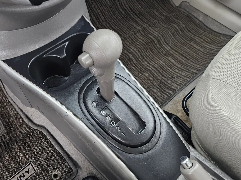 2023 Nissan Sunny SV Comfort 