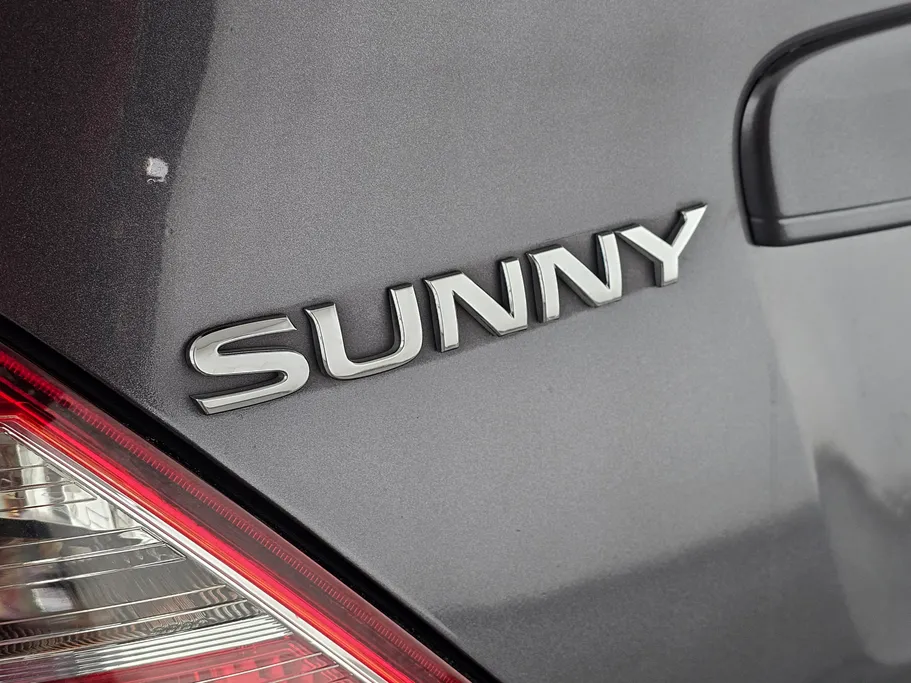 2023 Nissan Sunny SV Comfort 