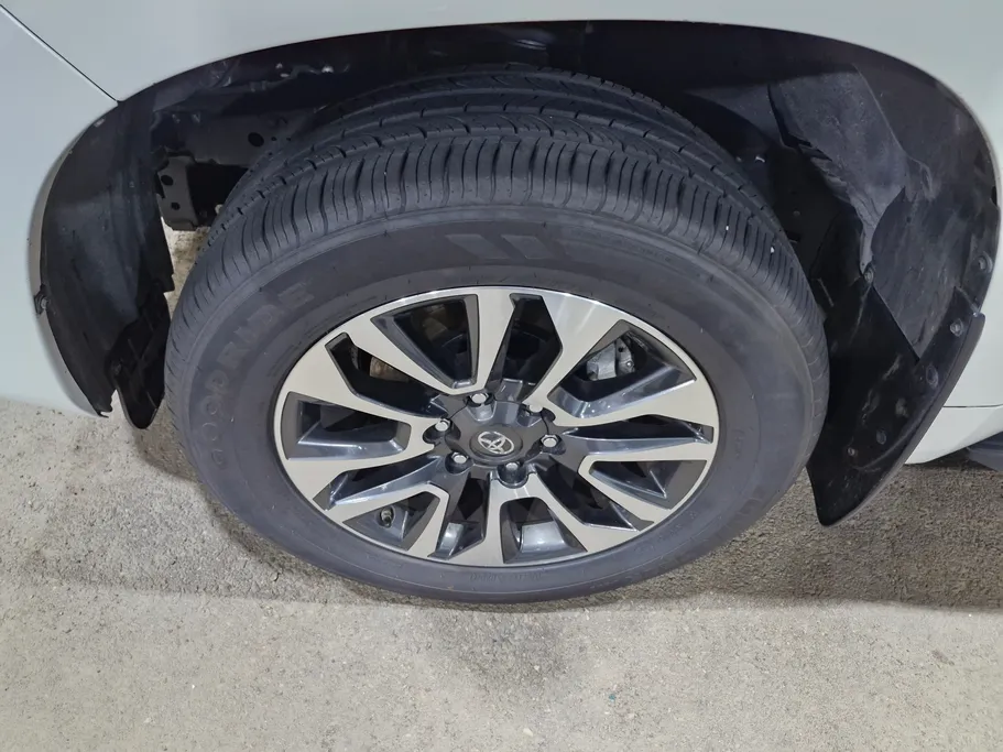 تويوتا برادو TXL 2022 