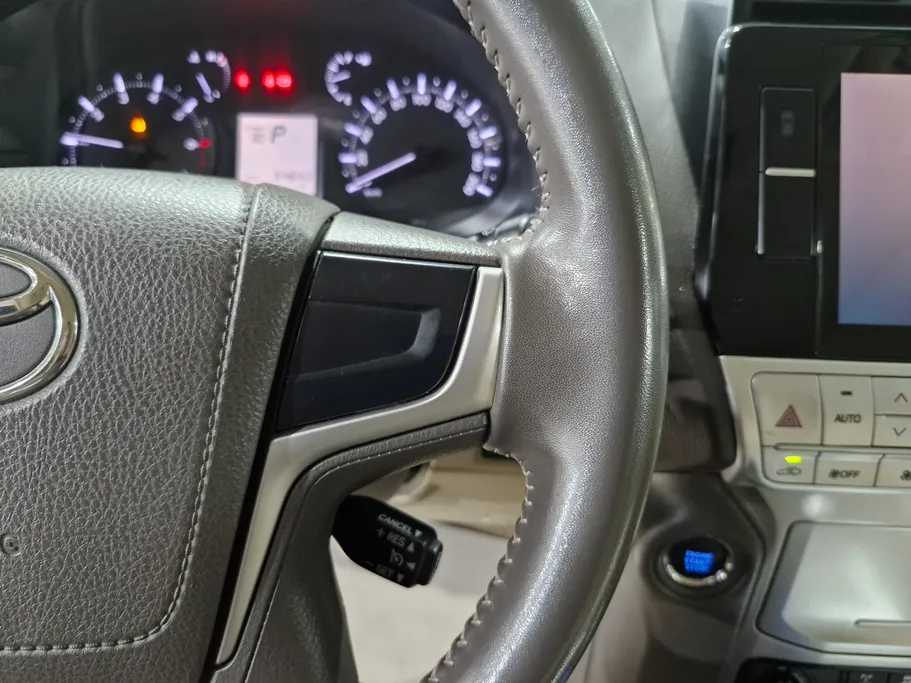 تويوتا برادو TXL 2022 