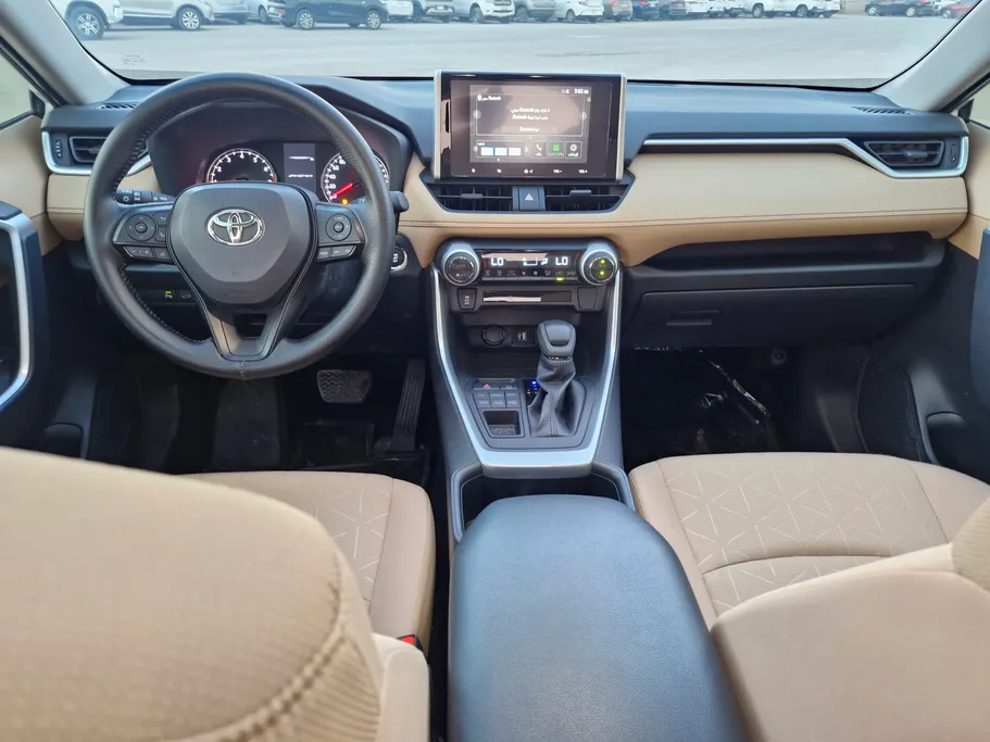 2024 Toyota RAV4 XLE 