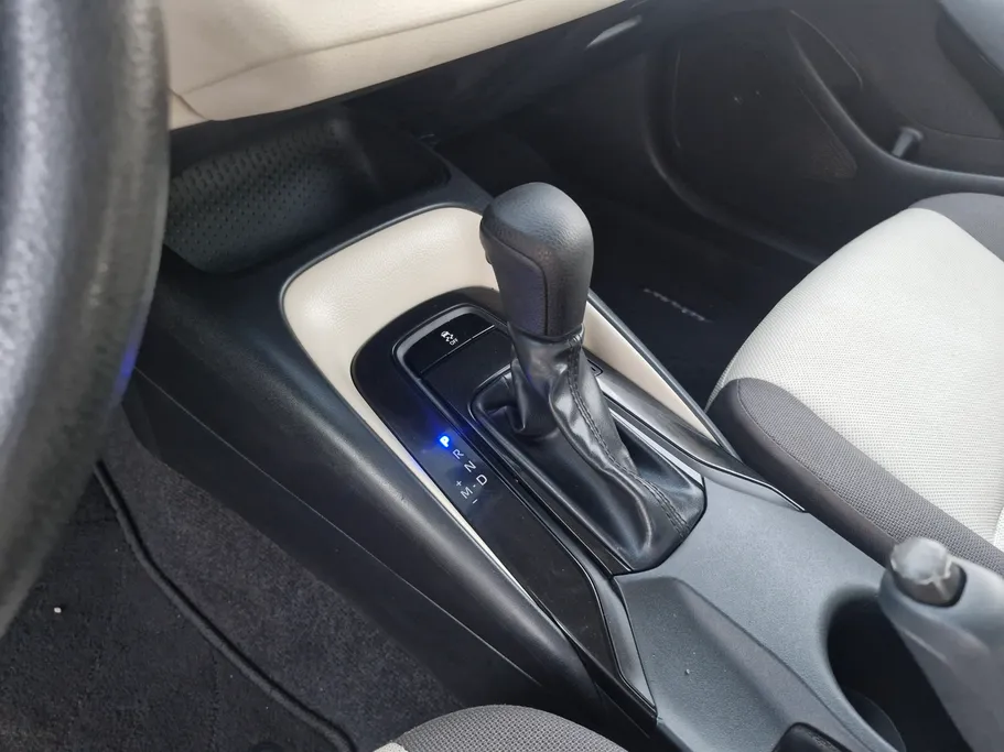 تويوتا كورولا XLI 2021 