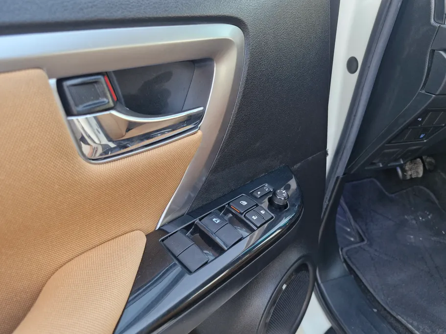 تويوتا فورتشنر VX 2022 