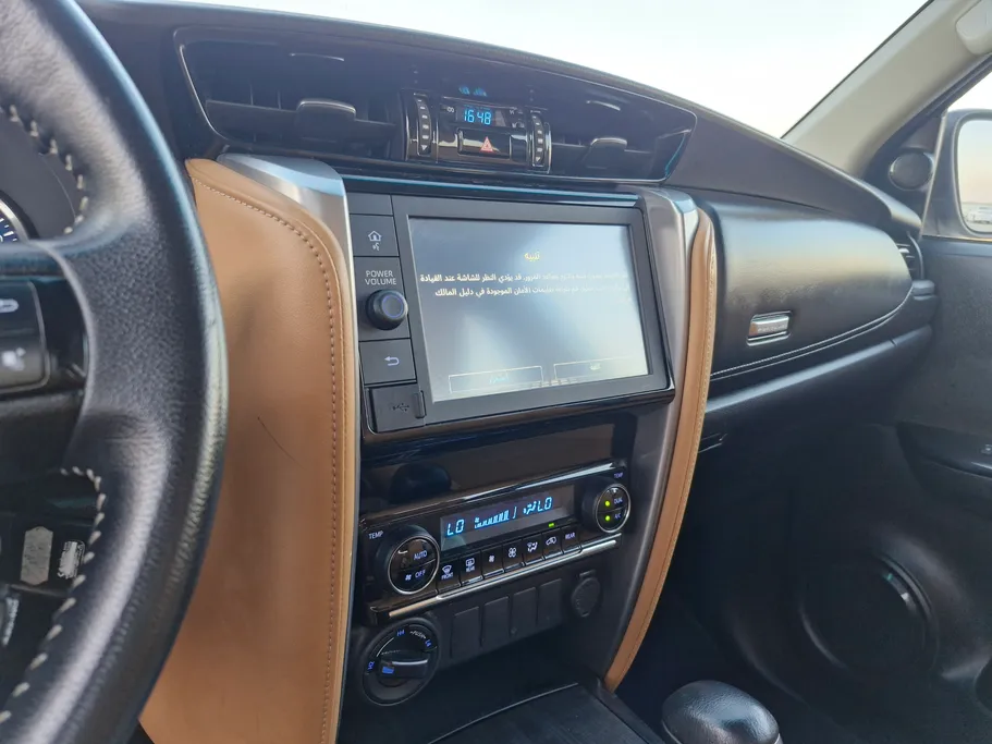 تويوتا فورتشنر VX 2022 