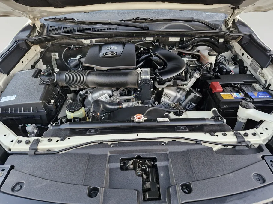 2022 Toyota Fortuner VX 