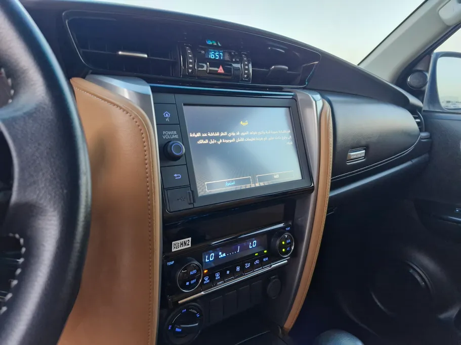 تويوتا فورتشنر VX 2022 