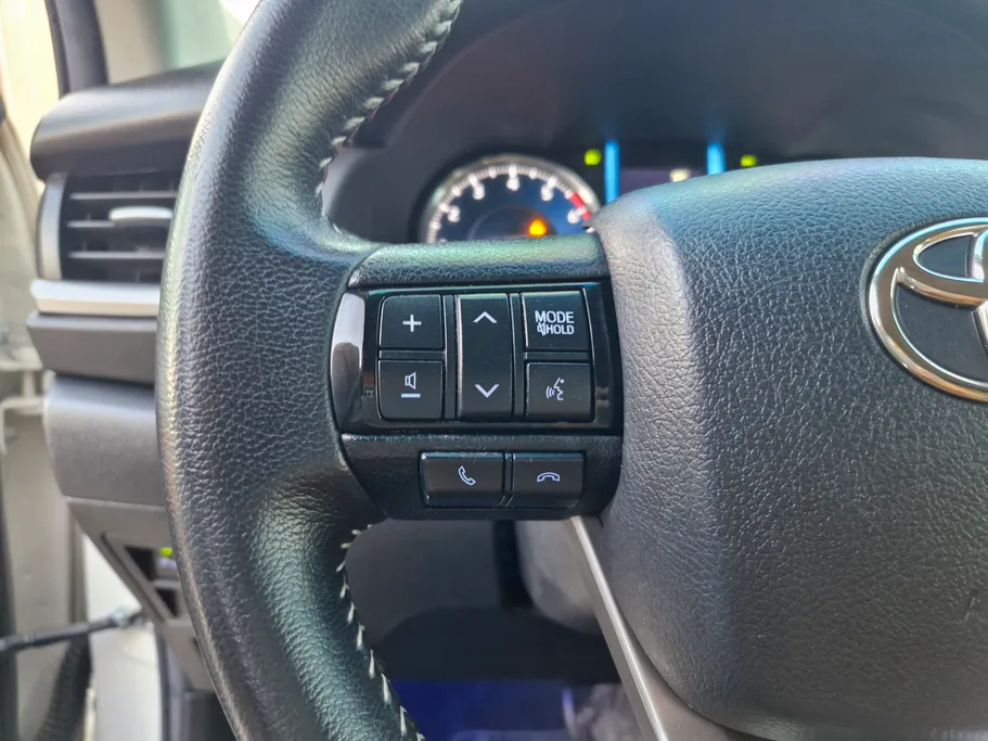 تويوتا فورتشنر VX 2022 