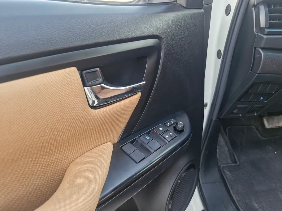 تويوتا فورتشنر GX2 4x4 2021 