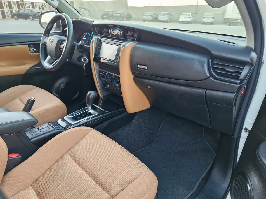 تويوتا فورتشنر GX2 4x4 2021 