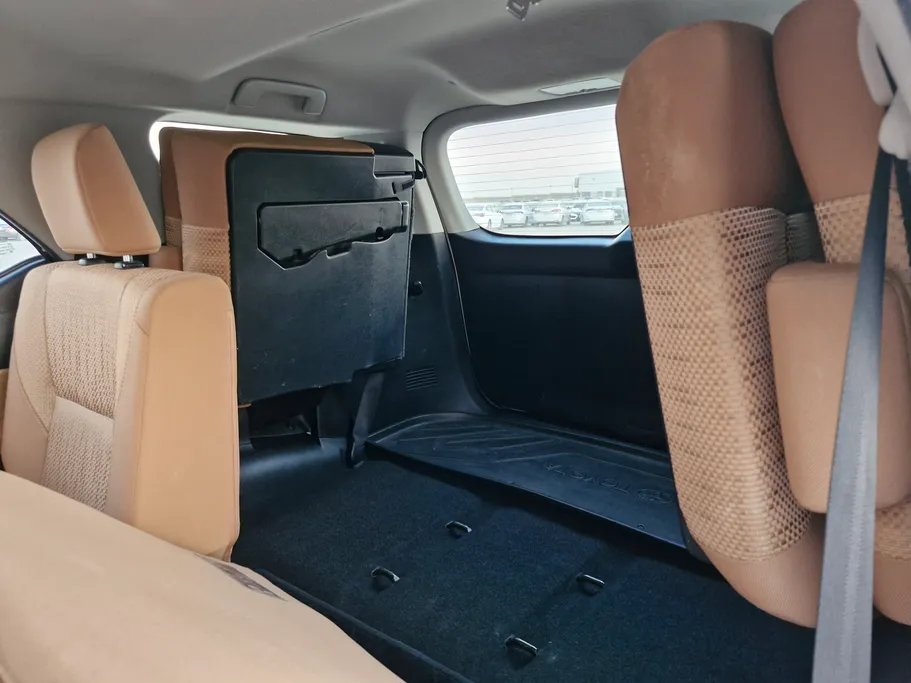 تويوتا فورتشنر GX2 4x4 2021 