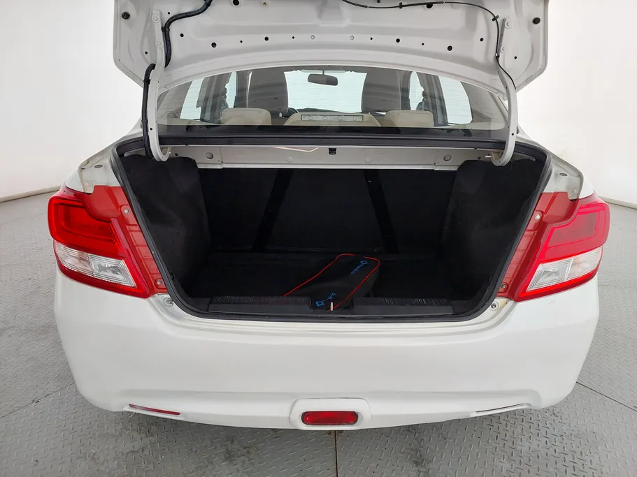 سوزوكي ديزاير GL 2023 