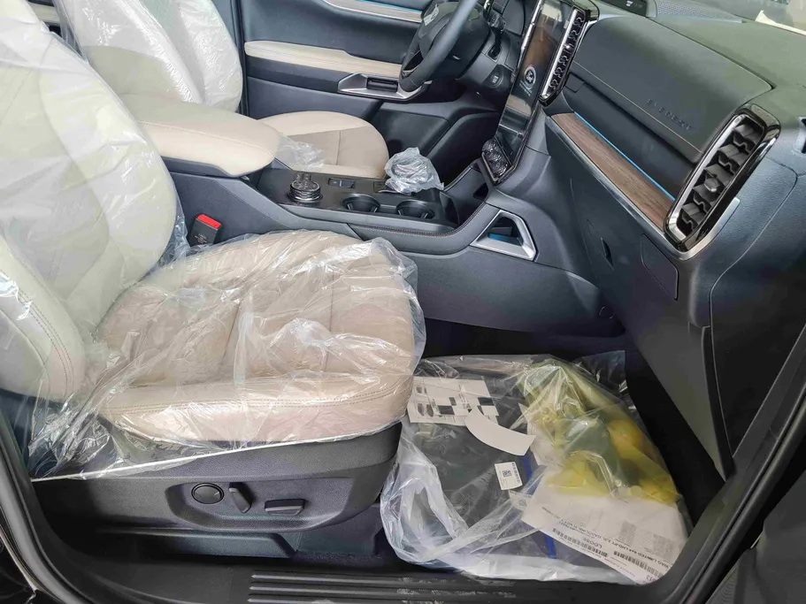 2025 Ford Everest Limited 