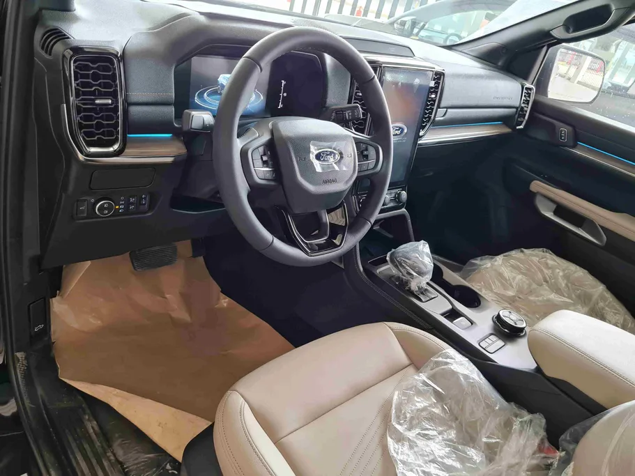 2025 Ford Everest Limited 