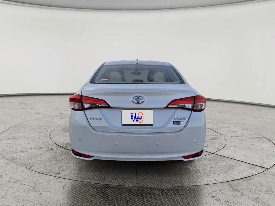 تويوتا يارس Y 2021 